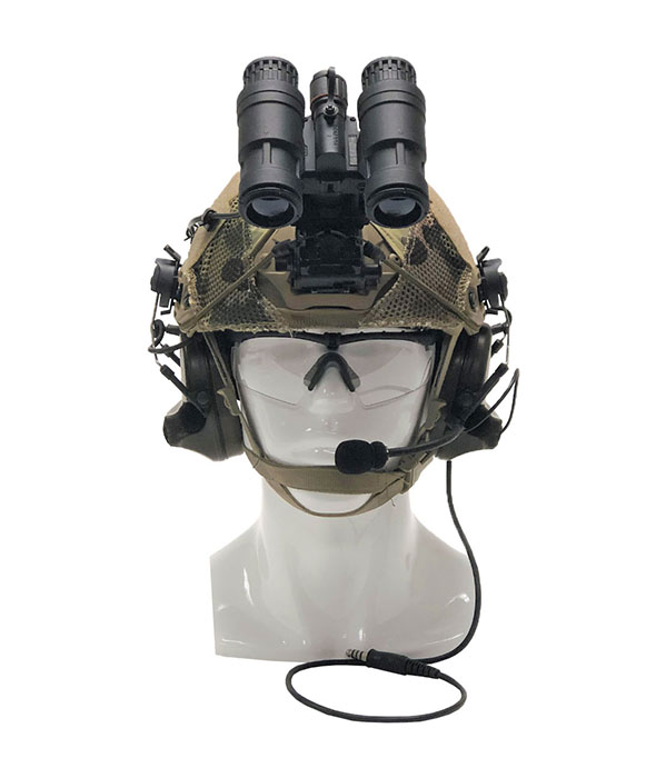 FAST Ballistic Helmet, PVS-31 and Peltors (Multicam Cover)